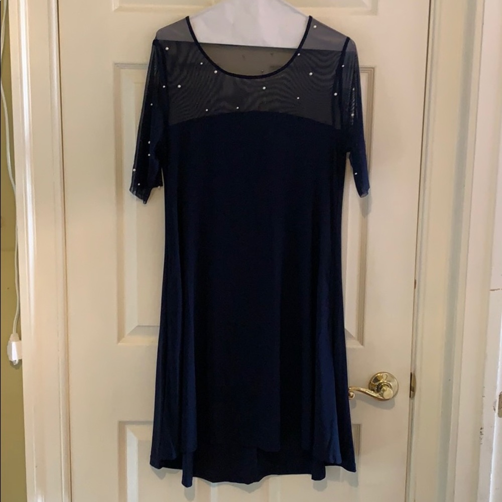 Nina Leonard dress size SMALL